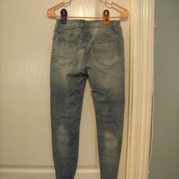 Jeans - Picture 2 of 2